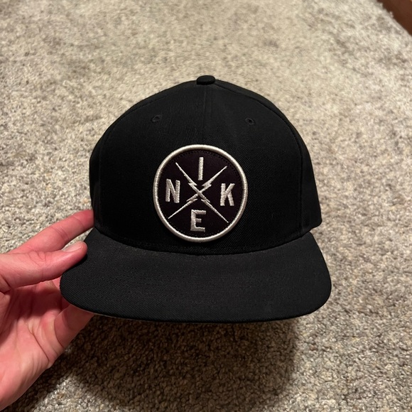 Nike Other - Nike - Snapback Hat